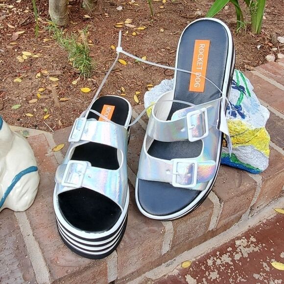 New Rocket Dog  Crystal Stripe  Sa - Picture 2 of 8